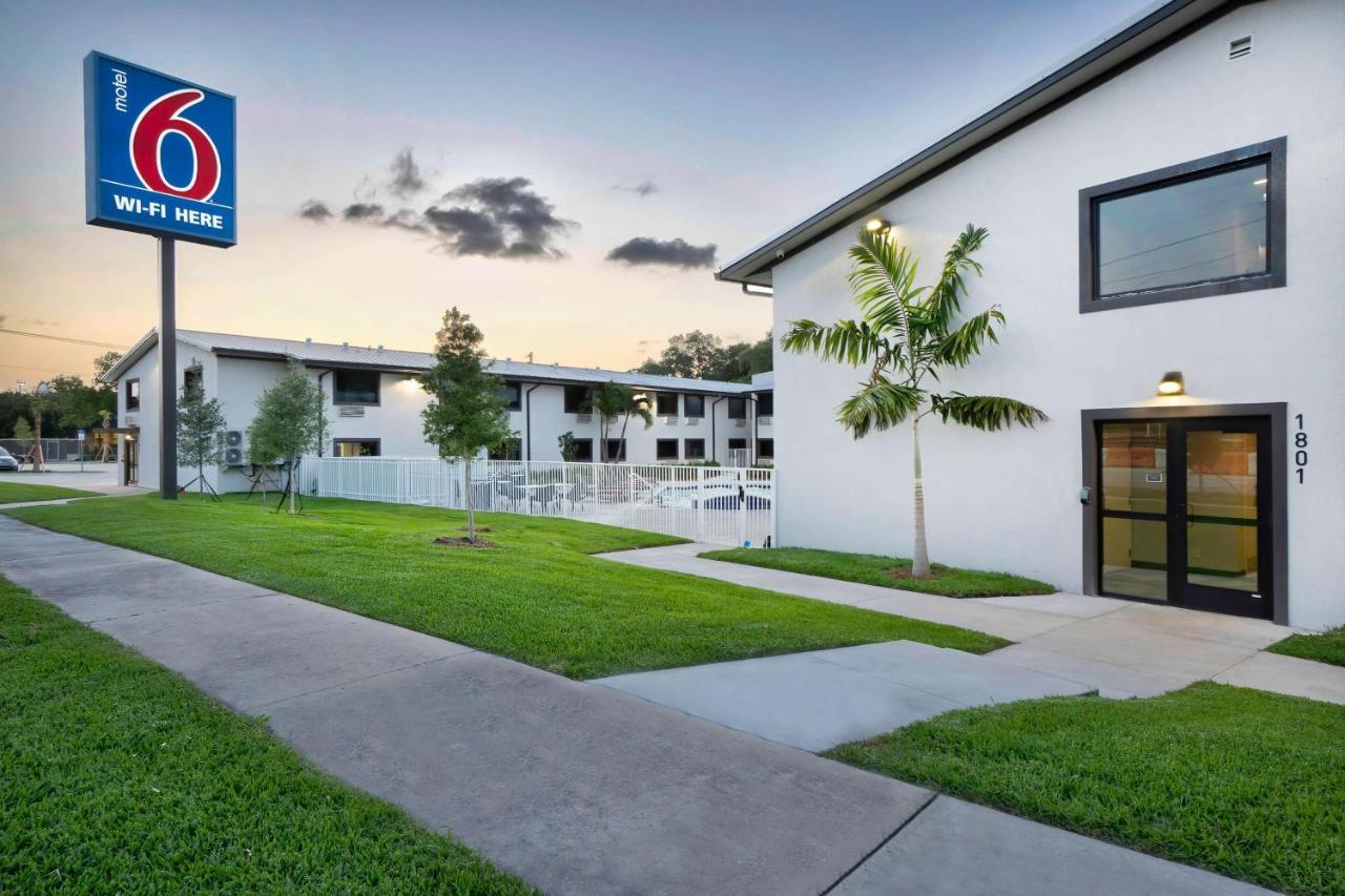 Motel 6-Fort Lauderdale, Fl Dış mekan fotoğraf