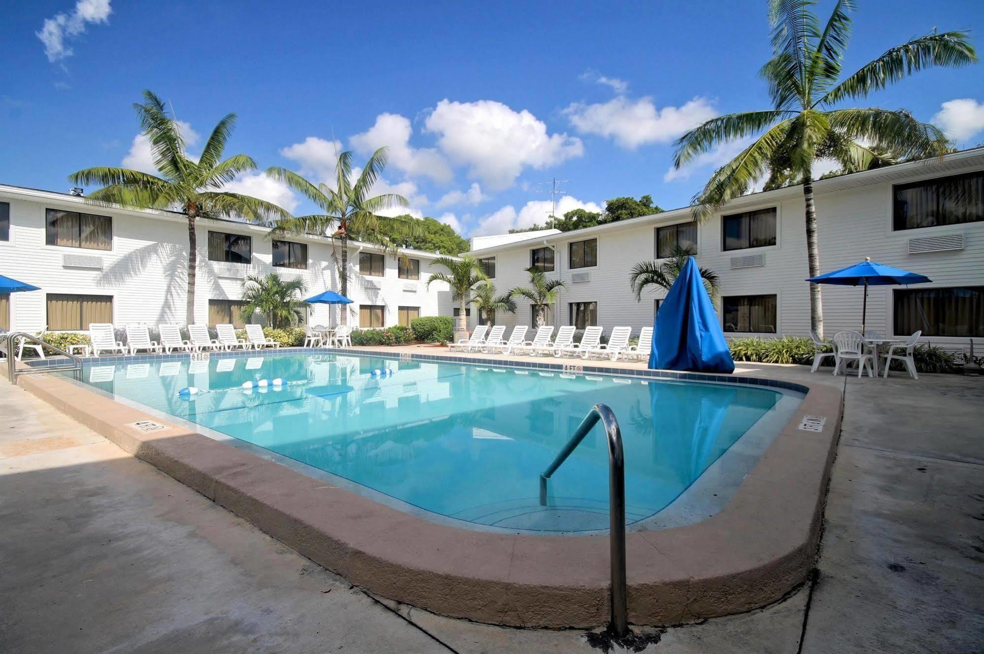 Motel 6-Fort Lauderdale, Fl Dış mekan fotoğraf